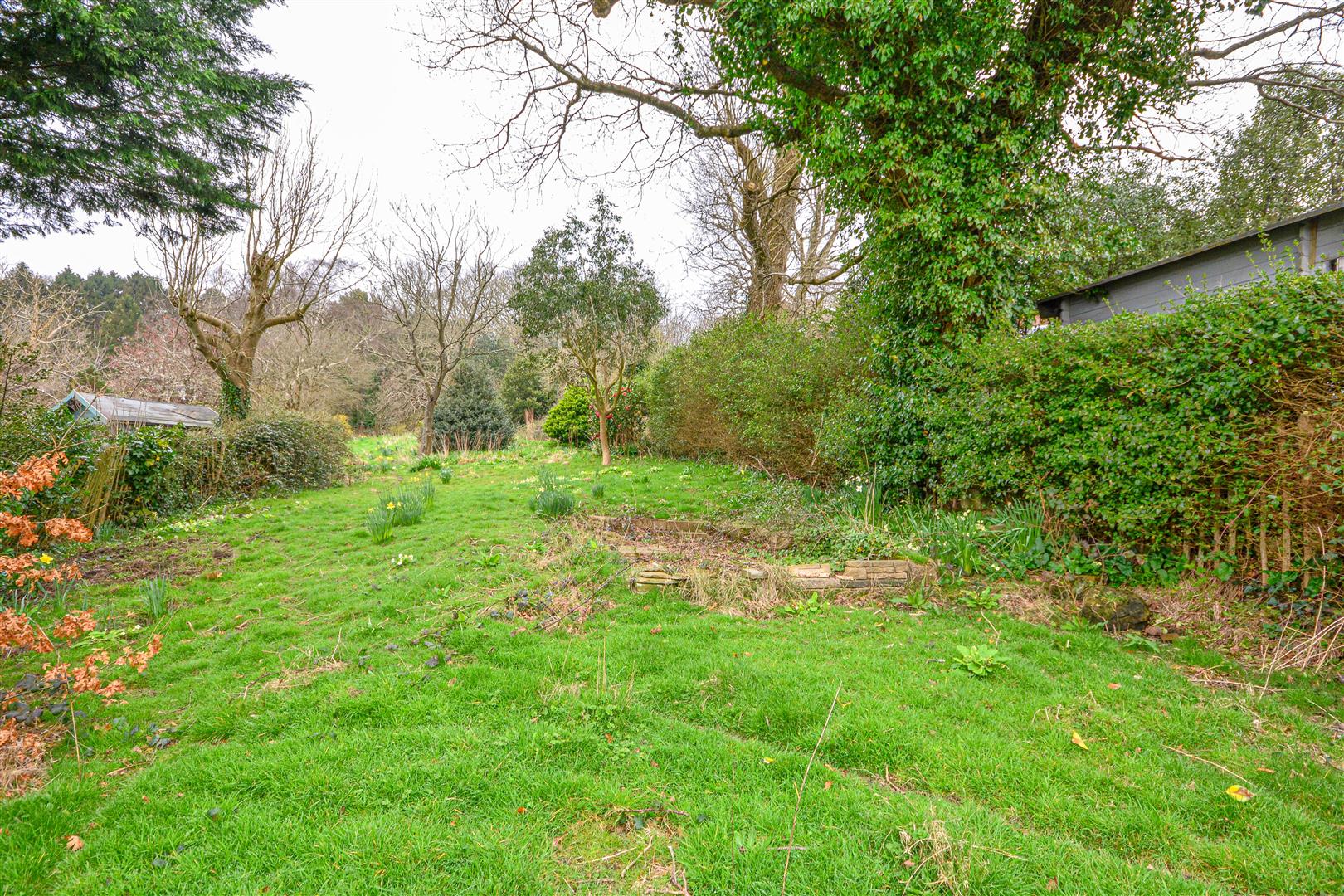 Ochiltree Road, Hastings Rush, Witt & Wilson